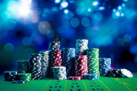 Casino texas holdem table game